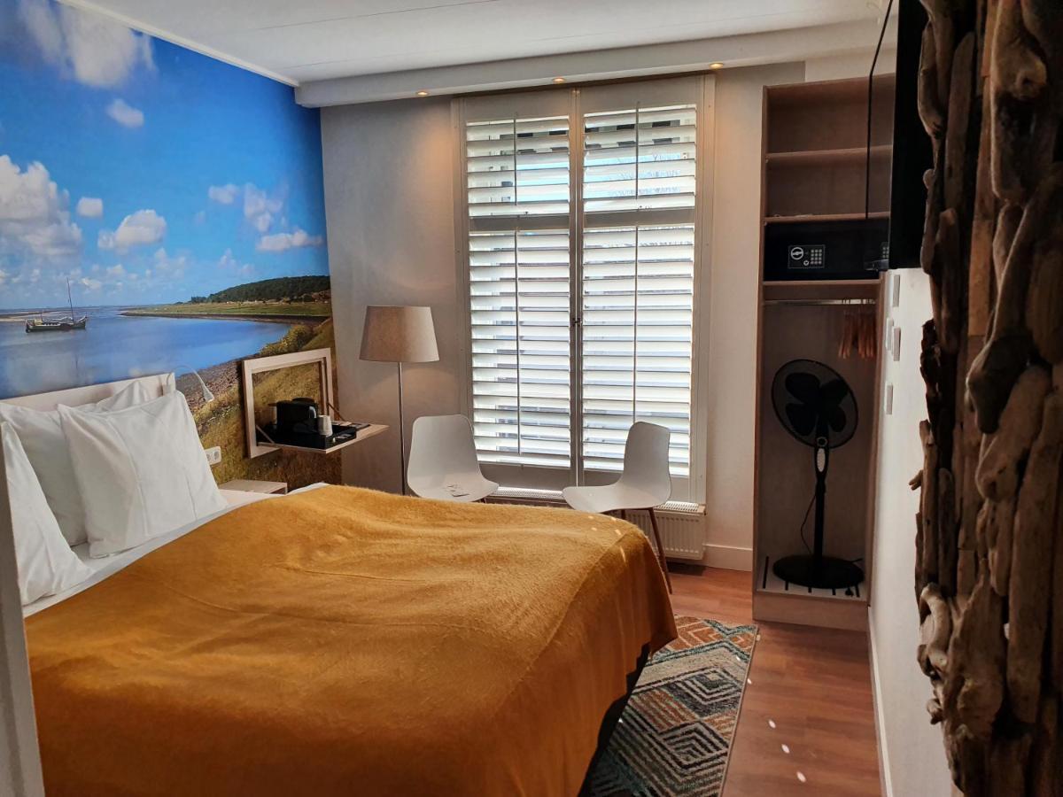 Badhotel Bruin Vlieland Εξωτερικό φωτογραφία