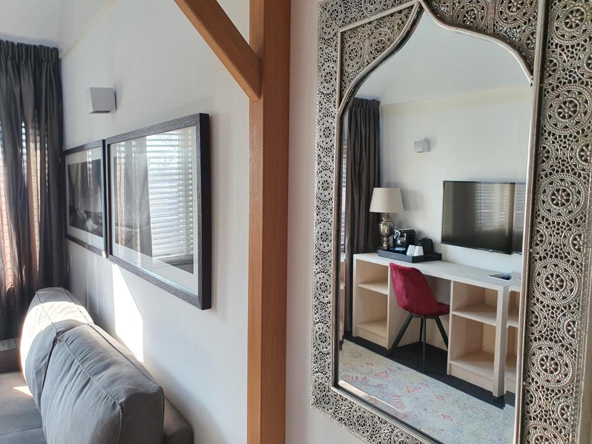 Badhotel Bruin Vlieland Εξωτερικό φωτογραφία