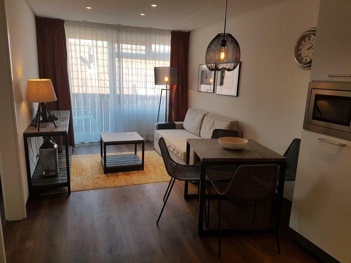 Badhotel Bruin Vlieland Εξωτερικό φωτογραφία